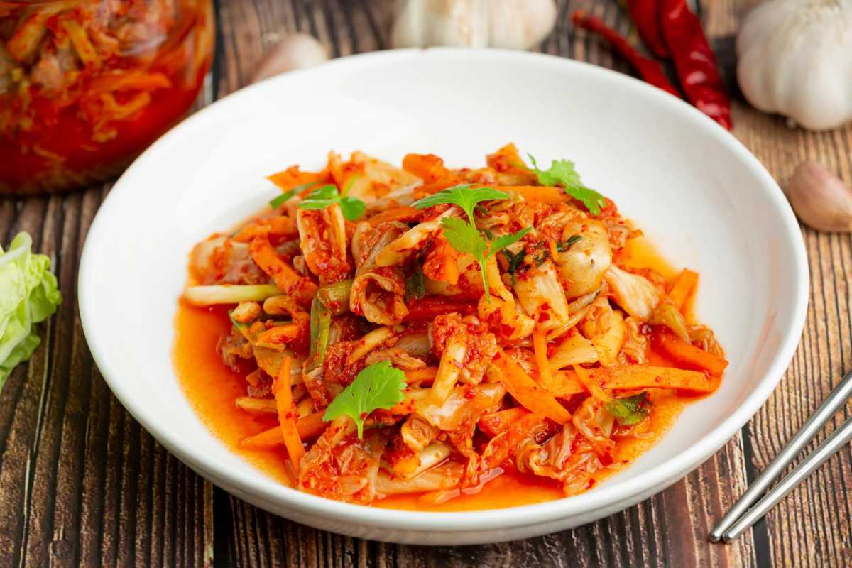 What Does Kimchi Taste Like? A Guide to Its Unique Flavor