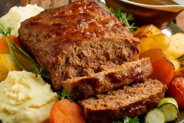 What Goes Good with Meatloaf: Top Side Dish Ideas